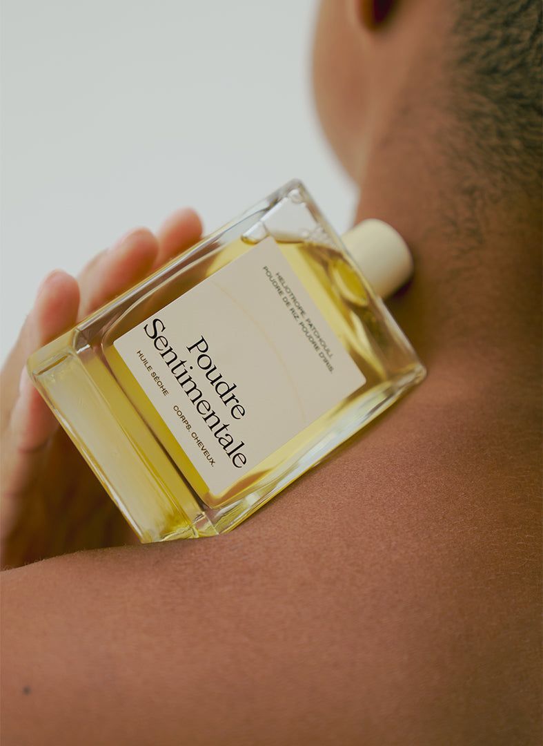 Huile soyeuse pour le corps