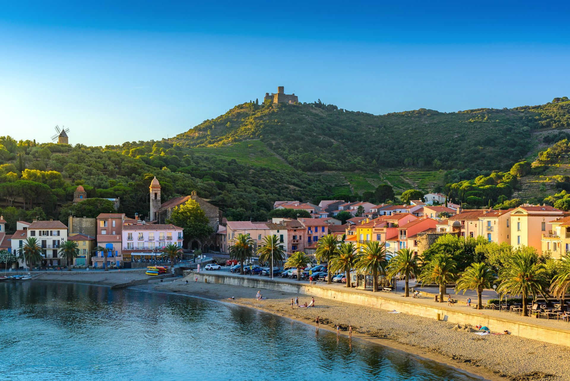 Vue aérienne de la ville de Collioure