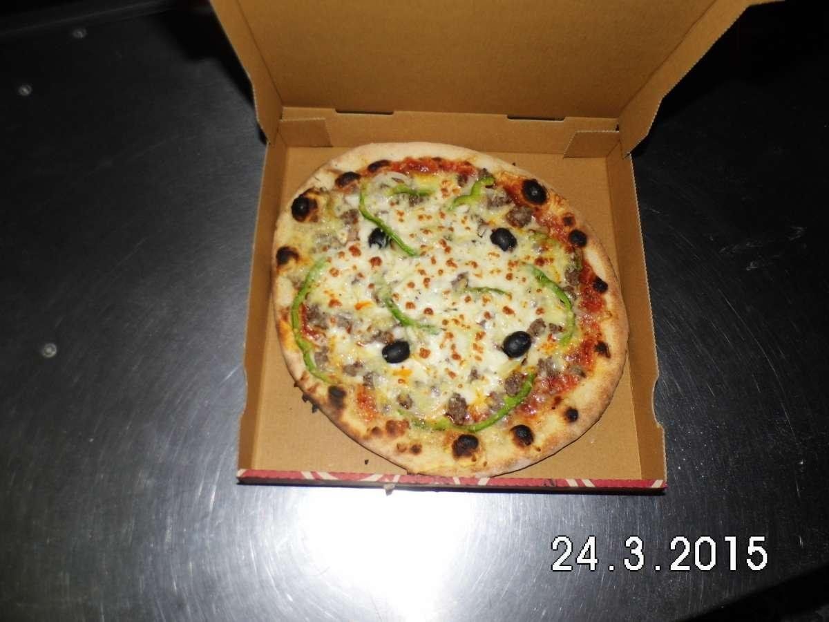 Délice Pizza - Pâte fraiche faite maison - Saint-Victor-de-Buthon
