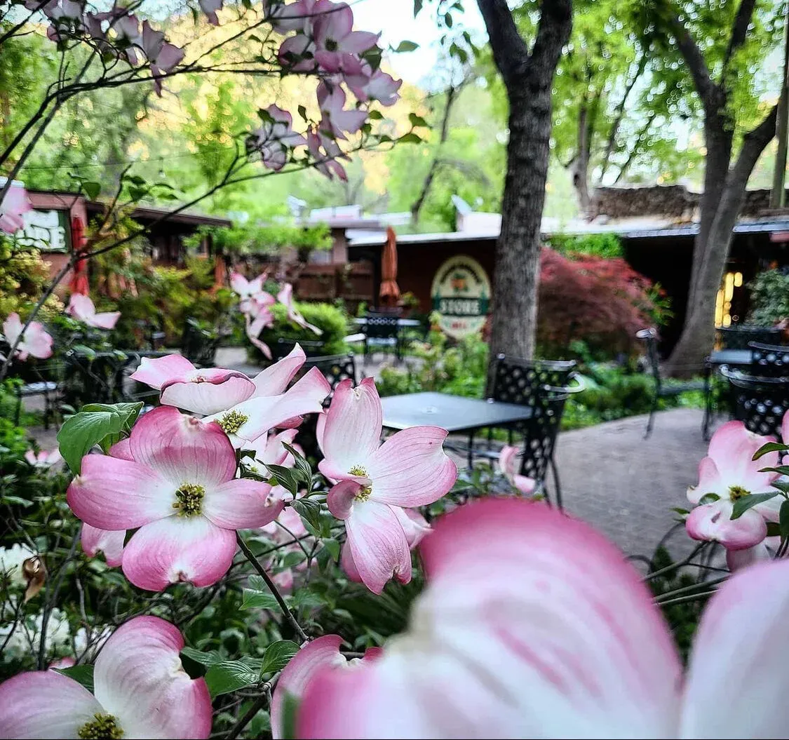 Indian Gardens Cafe