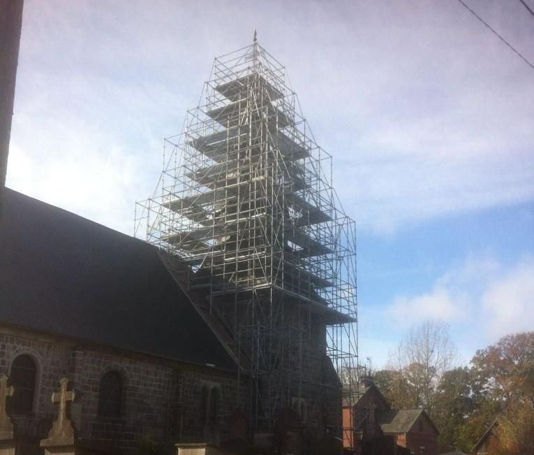 Une tour d'étaiement