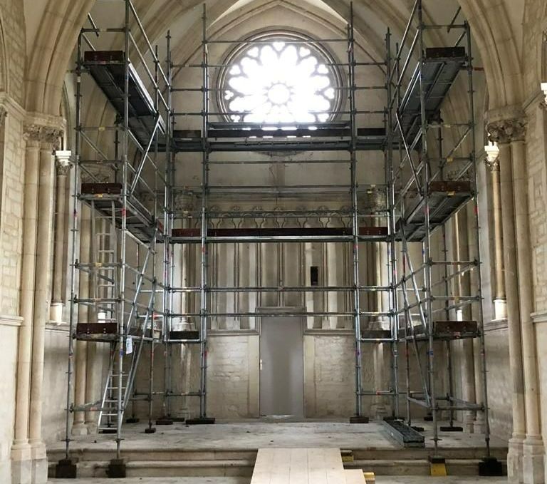 Des échafaudages loués