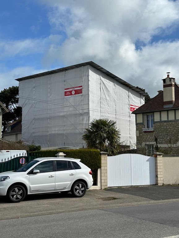 Des échafaudages type parapluie