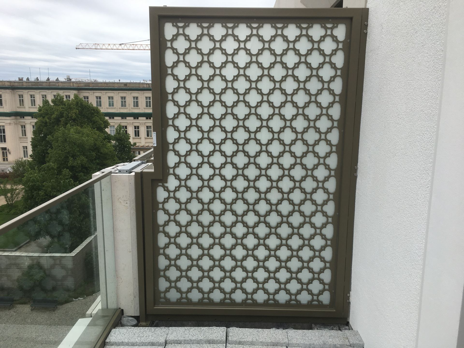 Müller Schlosserei & Metallbau OHG, Trennwand Balkon