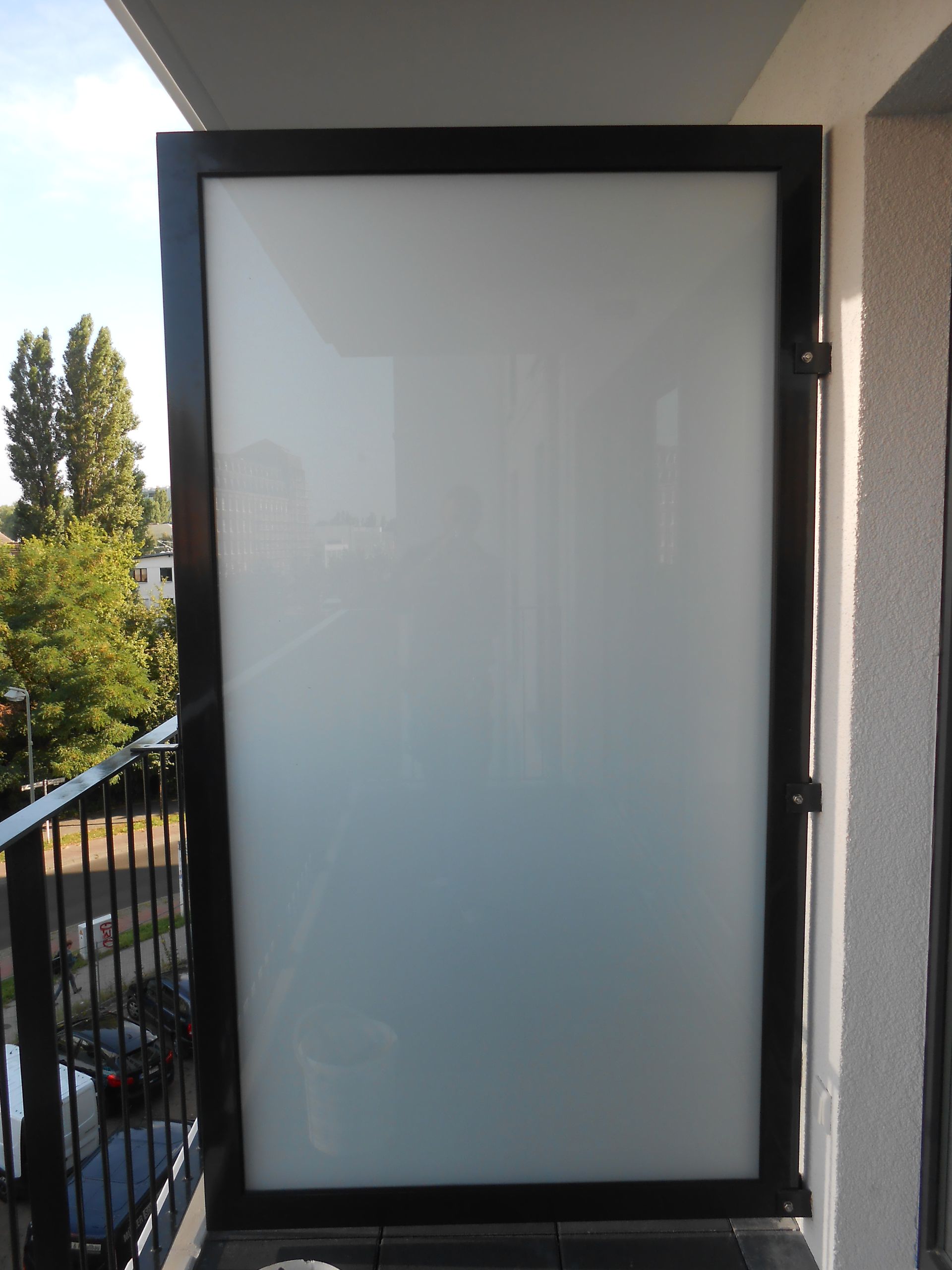 Müller Schlosserei & Metallbau OHG, Trennwand am Balkon