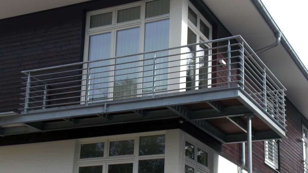 Müller Schlosserei & Metallbau OHG, Balkongeländer