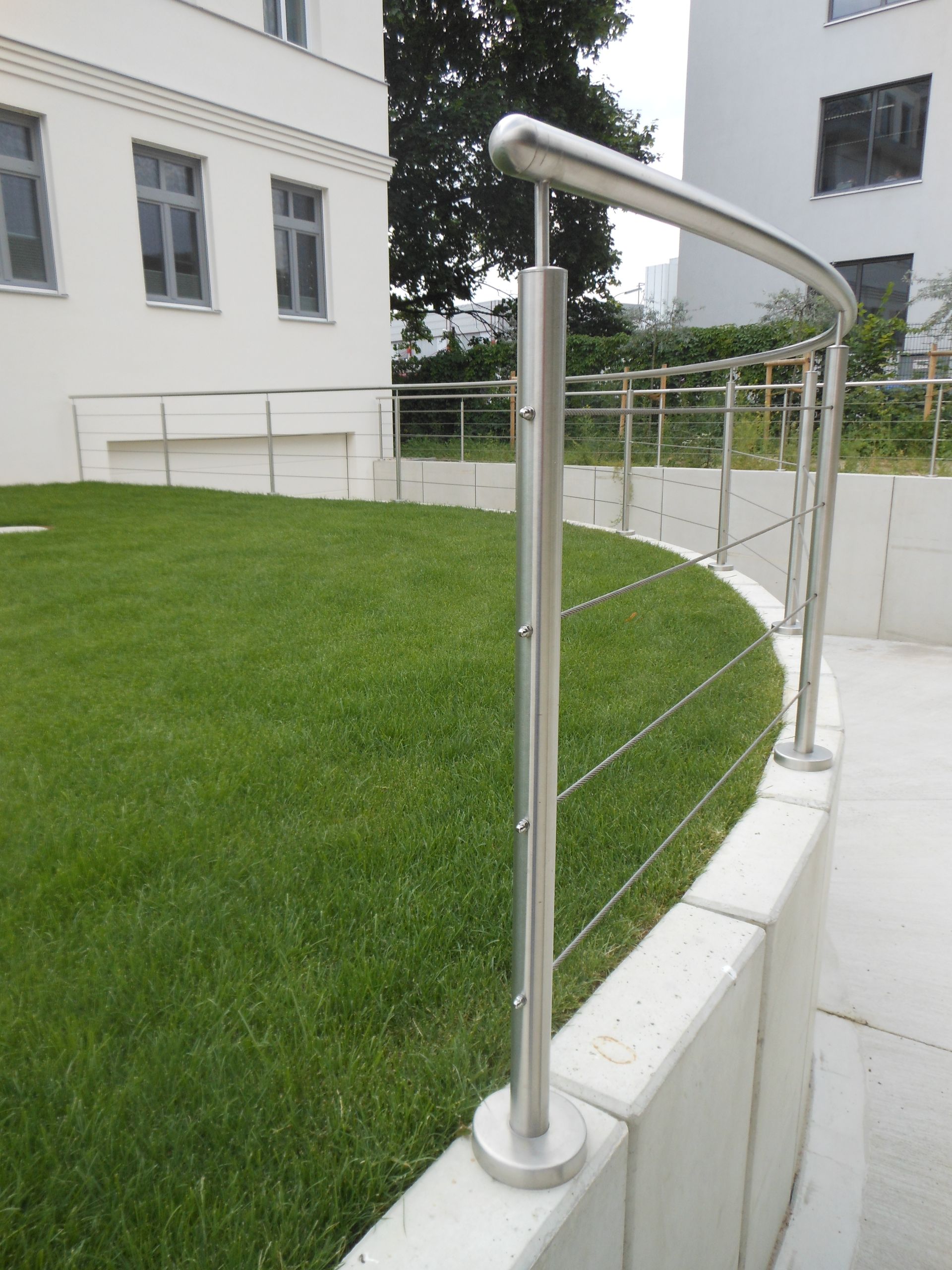 Müller Schlosserei & Metallbau OHG, Metallgeländer