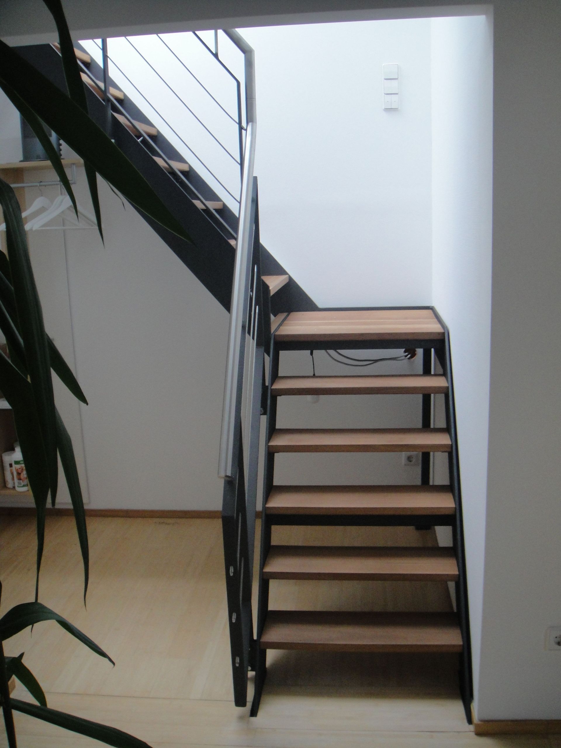 Müller Schlosserei & Metallbau OHG, Holztreppe innen