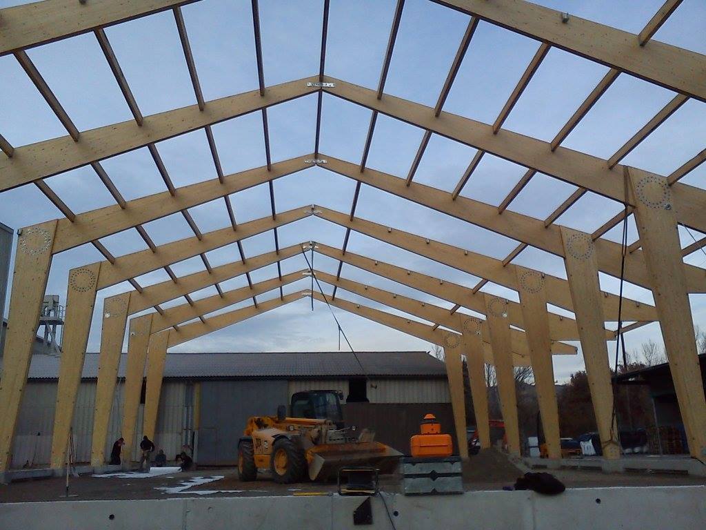 Charpente en bois industrielle