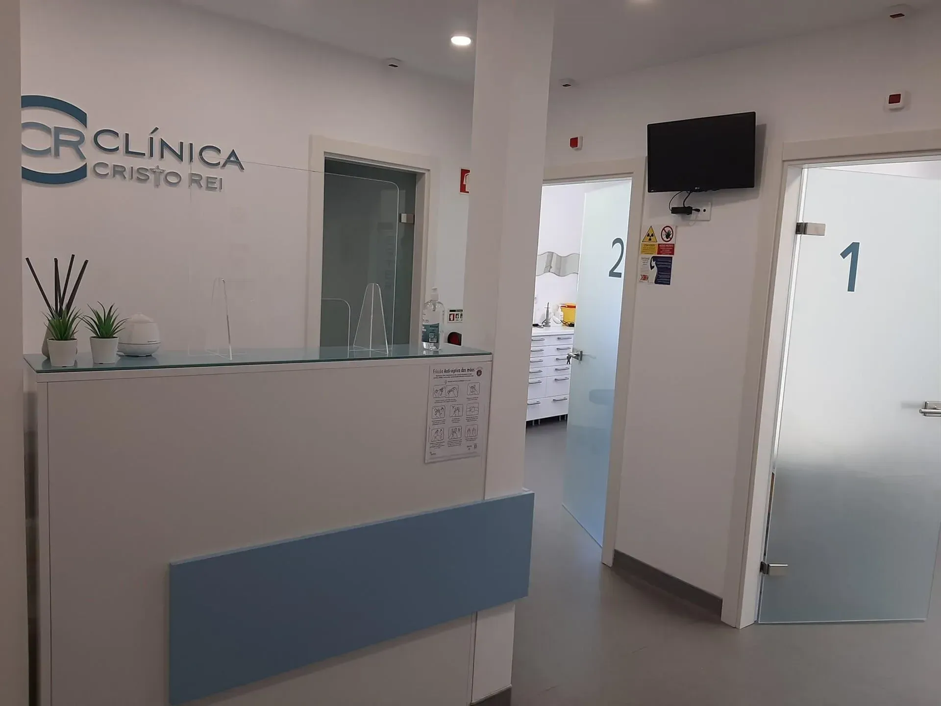 clínica médica e dentária em almada