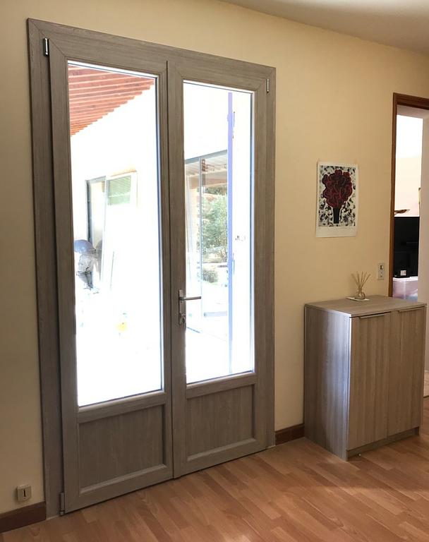 porte fenetre bos gris