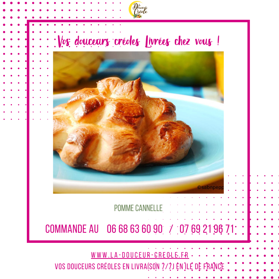 Affiche pour livraison de pâtisseries créoles, mettant en scène une pâtisserie sur une assiette, cadre rose avec coordonnées.