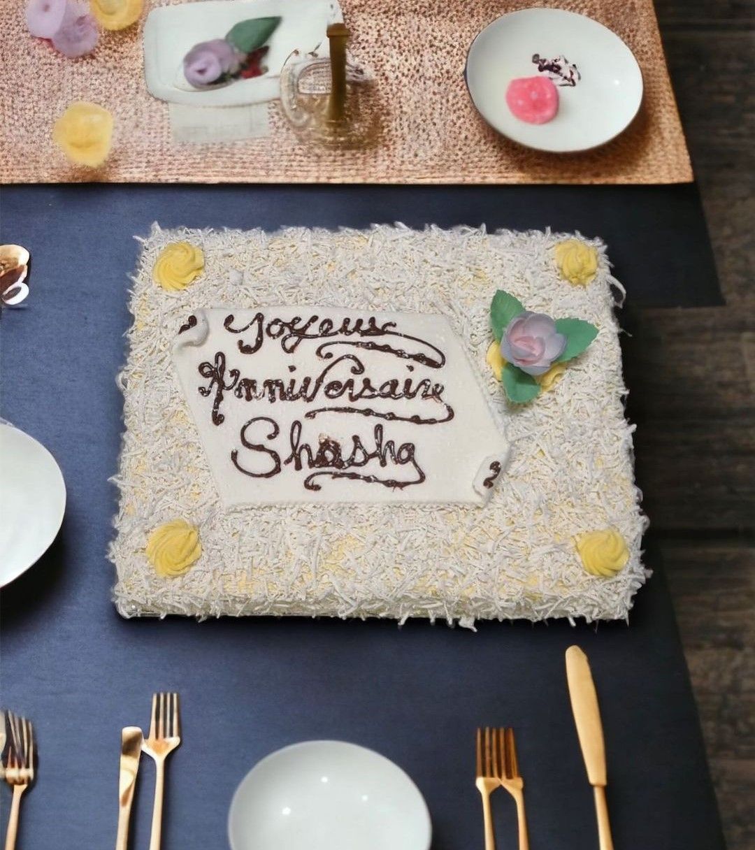 Gâteau d'anniversaire carré avec texte