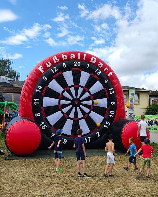 Hindernisbahn Hüpfburg