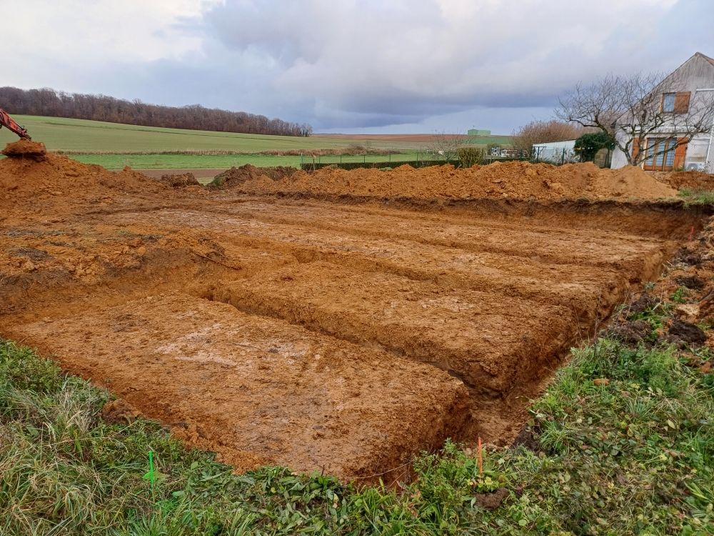 Fond de terrassement de pavillon + fouilles