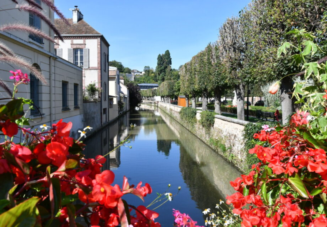 Sièges d'un tribunal