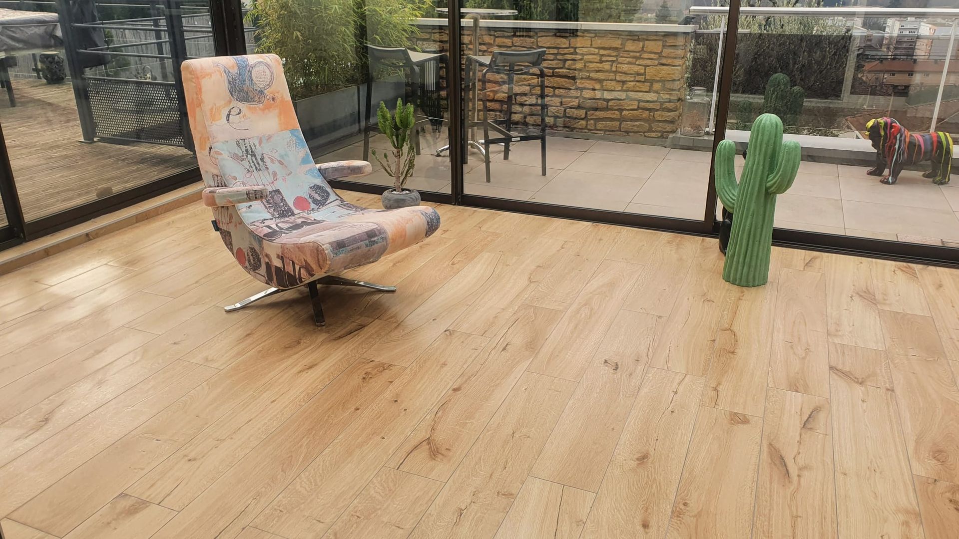 Pose carrelage salon