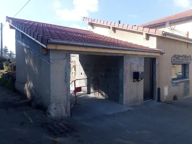 Façade - avant l'intervention de notre équipe