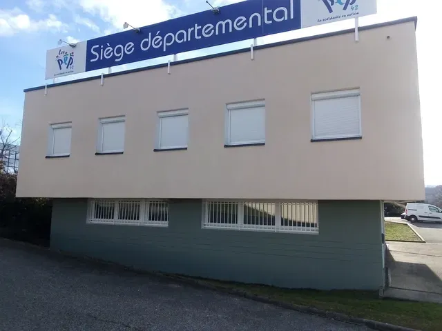 Enduit de façade + peinture en sous-bassement  - Après travaux