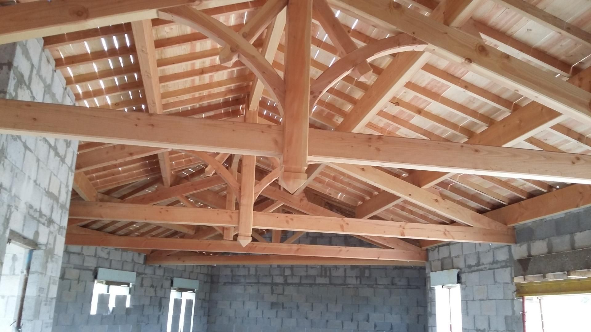 Grande poutre de charpente