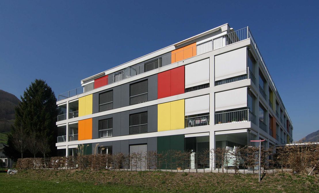 Fassaden - For Roof Bedachungen AG in Haslen GL