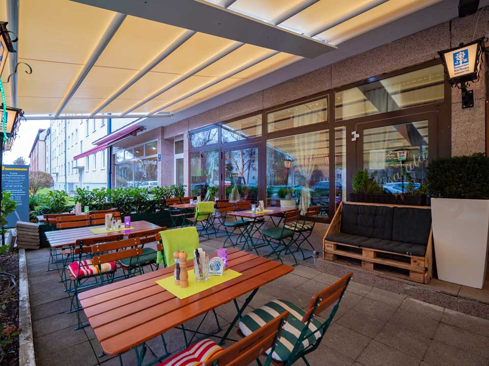 tables and chairs dining