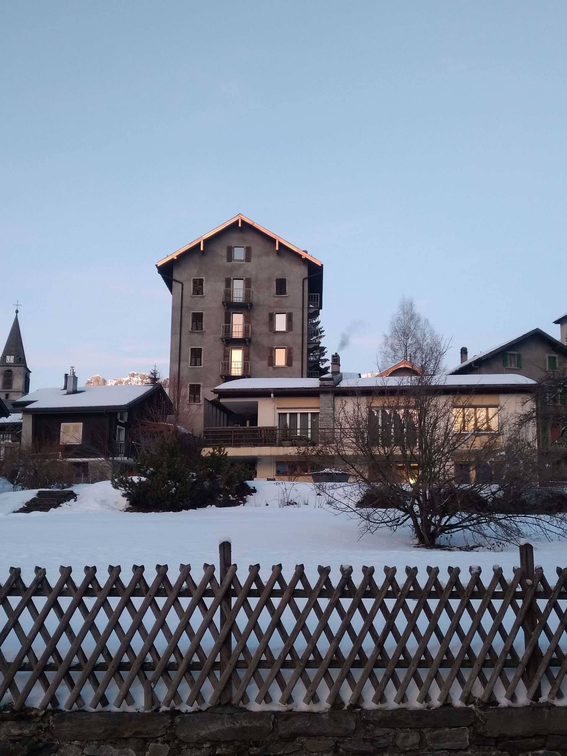 Pittino Sàrl - conseils et réalisations - sanitaire, chauffage, ferblanterie, couverture de toit et solutions écologiques