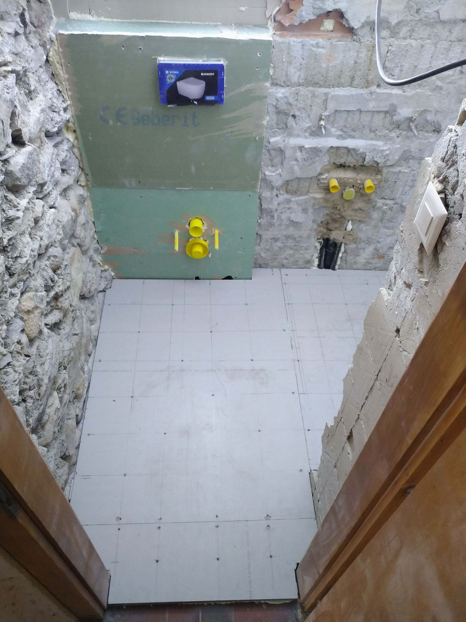 Pittino Sàrl - conseils et réalisations - sanitaire, chauffage, ferblanterie, couverture de toit et solutions écologiques