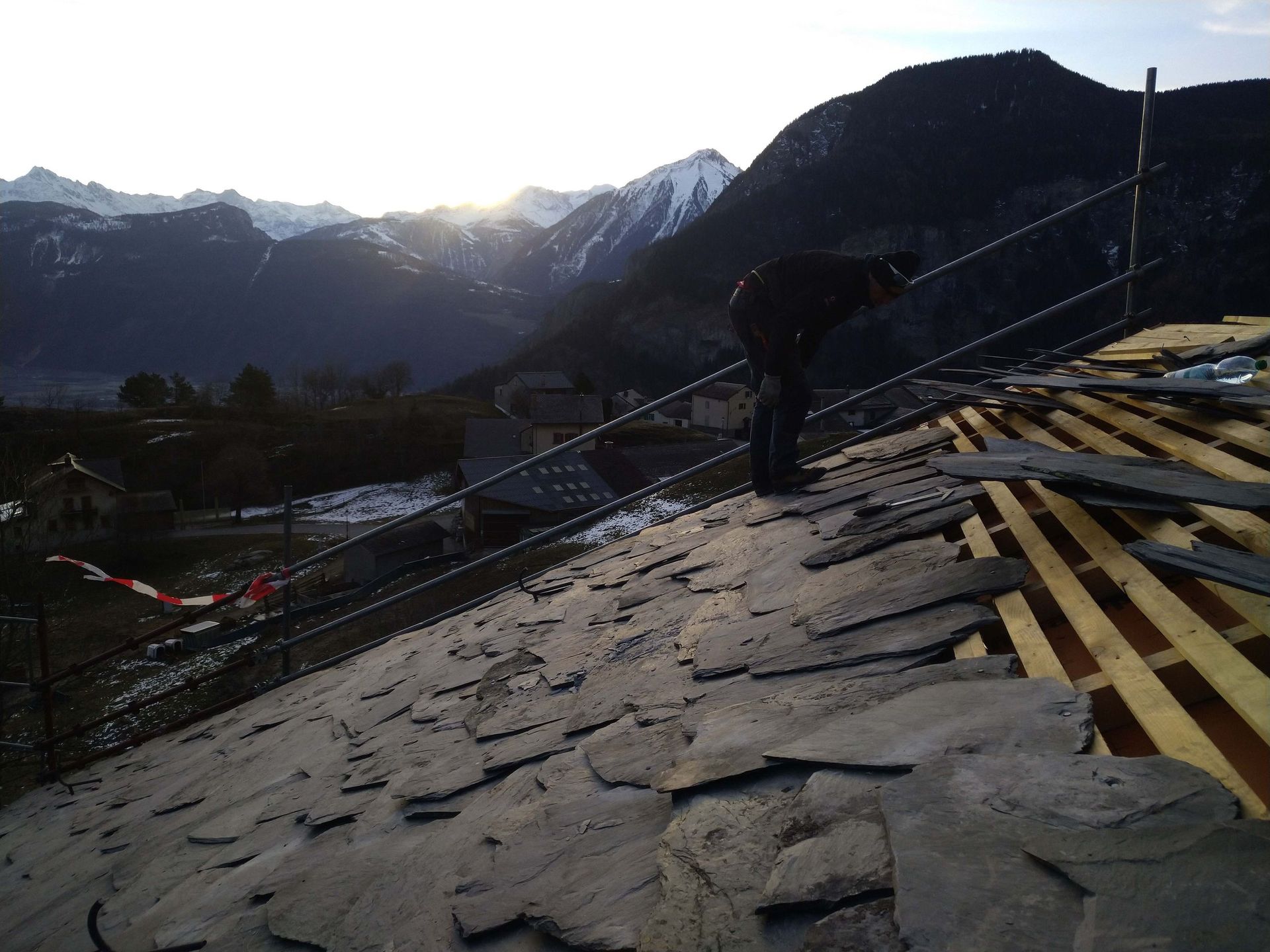 Pittino Sàrl - conseils et réalisations - sanitaire, chauffage, ferblanterie, couverture de toit et solutions écologiques