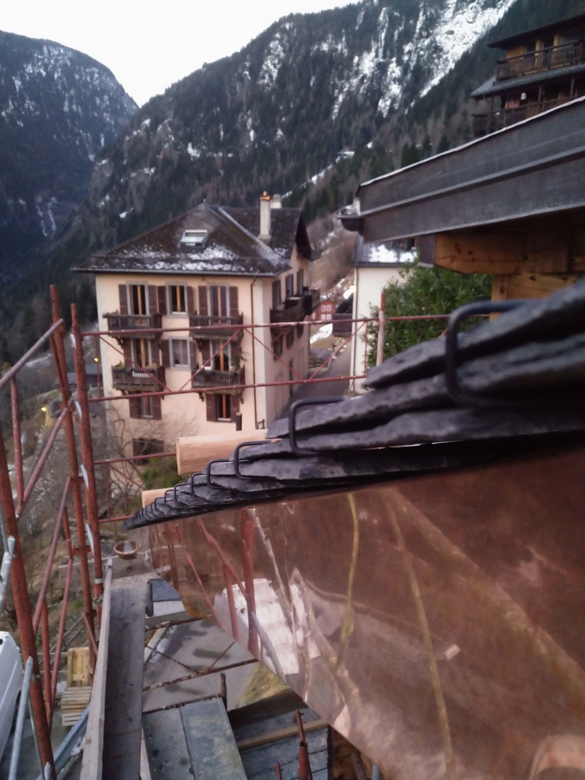 Pittino Sàrl - conseils et réalisations - sanitaire, chauffage, ferblanterie, couverture de toit et solutions écologiques