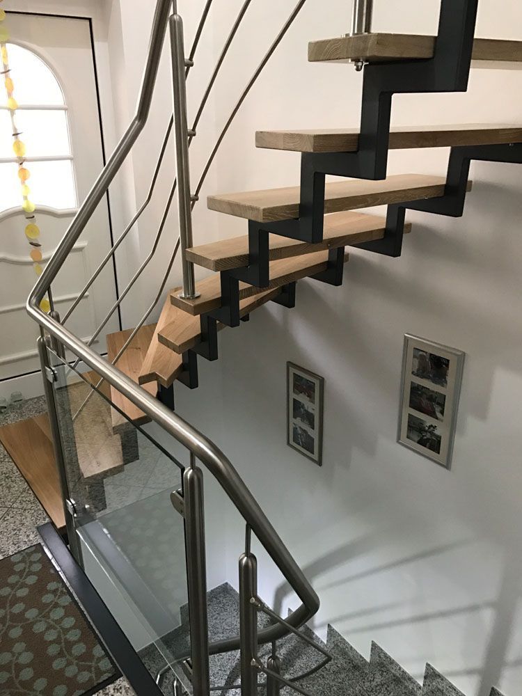 Balkone, Balkonanlagen, Geländer, Metallbau und Treppenbau in Engelskirchen bei Köln in Nordrhein-Westfalen