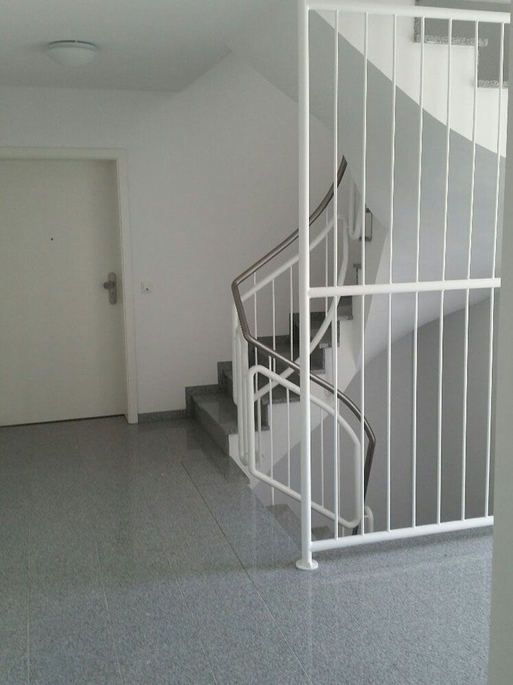 Balkone, Balkonanlagen, Geländer, Metallbau und Treppenbau in Engelskirchen bei Köln in Nordrhein-Westfalen