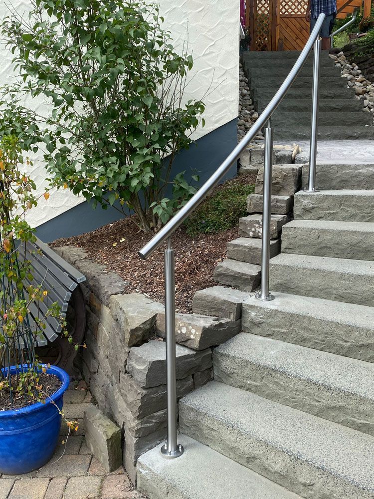 Balkone, Balkonanlagen, Geländer, Metallbau und Treppenbau in Engelskirchen bei Köln in Nordrhein-Westfalen
