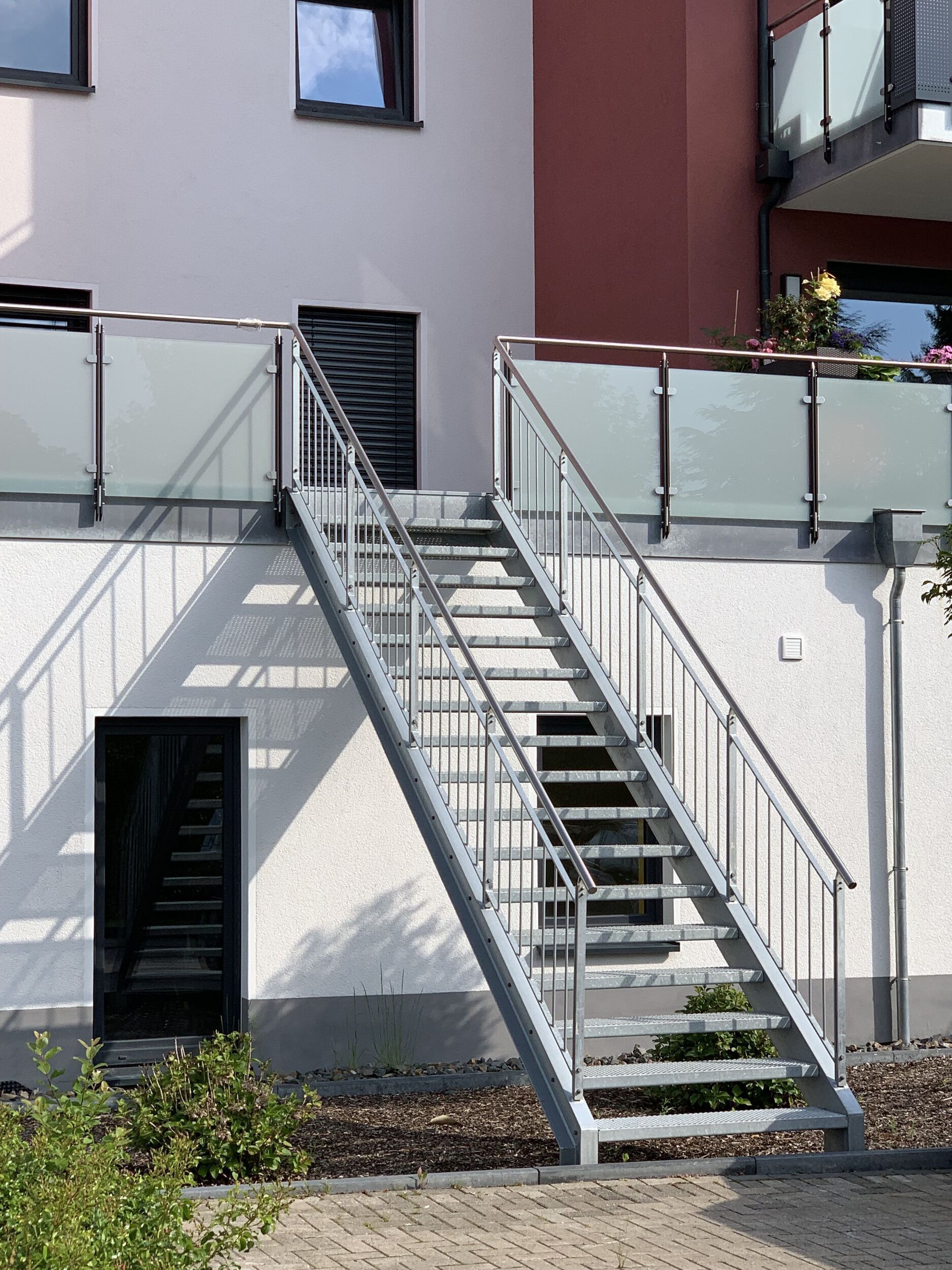 Balkone, Balkonanlagen, Geländer, Metallbau und Treppenbau in Engelskirchen bei Köln in Nordrhein-Westfalen