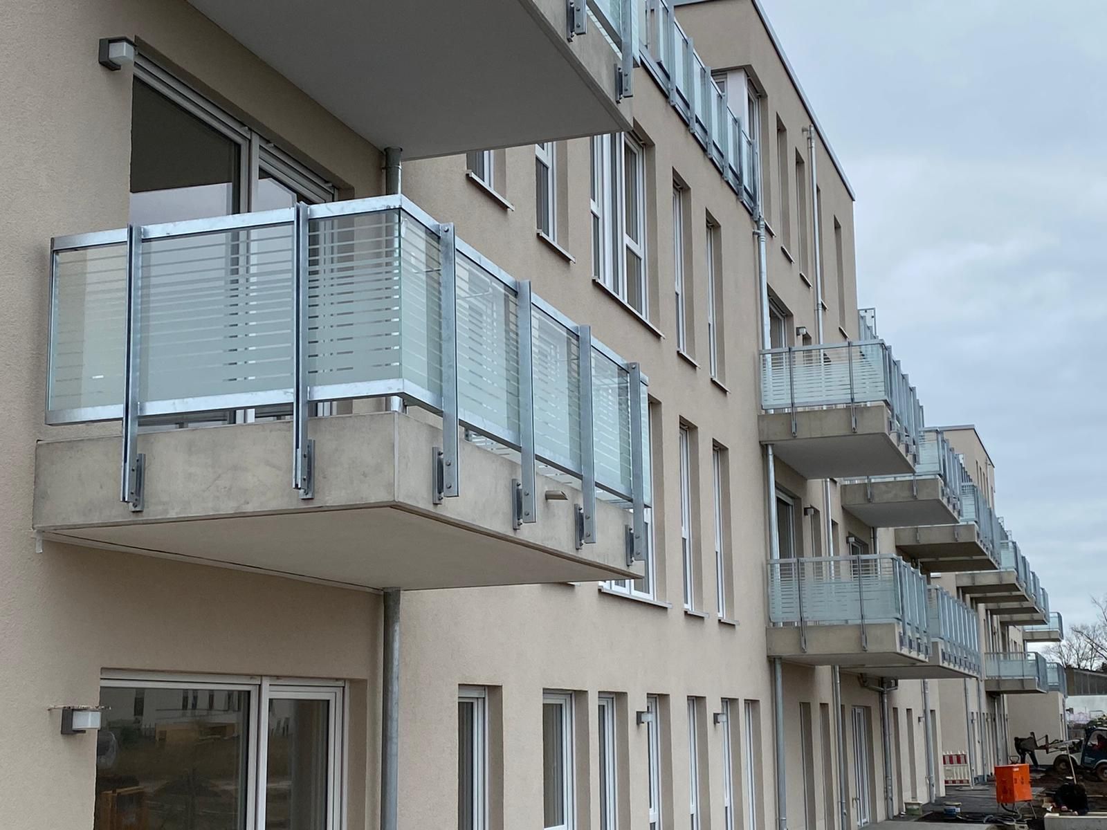 Balkone, Balkonanlagen, Geländer, Metallbau und Treppenbau in Engelskirchen bei Köln in Nordrhein-Westfalen