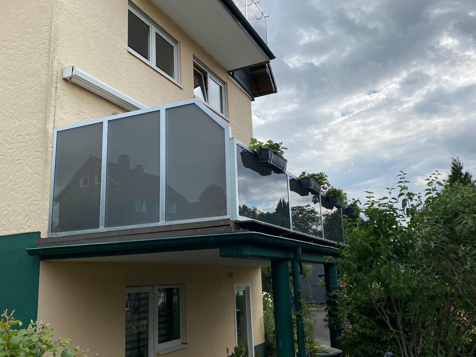 Balkone, Balkonanlagen, Geländer, Metallbau und Treppenbau in Engelskirchen bei Köln in Nordrhein-Westfalen