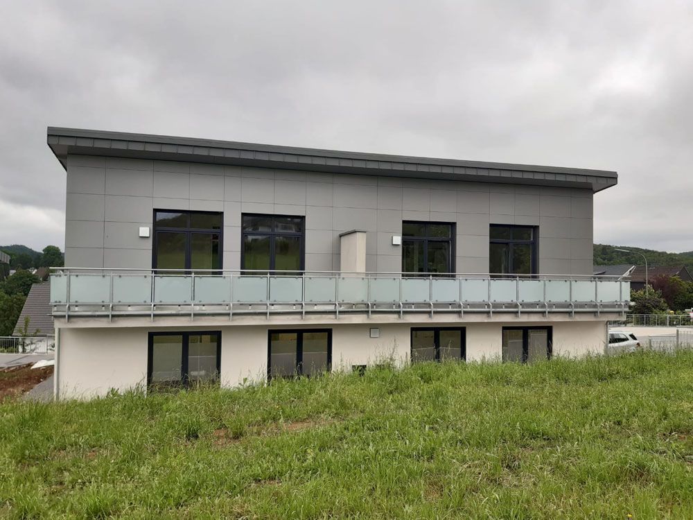 Balkone, Balkonanlagen, Geländer, Metallbau und Treppenbau in Engelskirchen bei Köln in Nordrhein-Westfalen