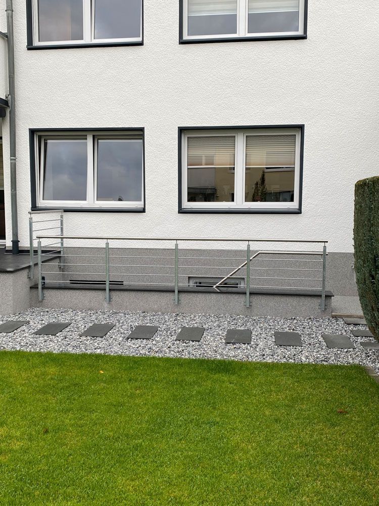 Balkone, Balkonanlagen, Geländer, Metallbau und Treppenbau in Engelskirchen bei Köln in Nordrhein-Westfalen