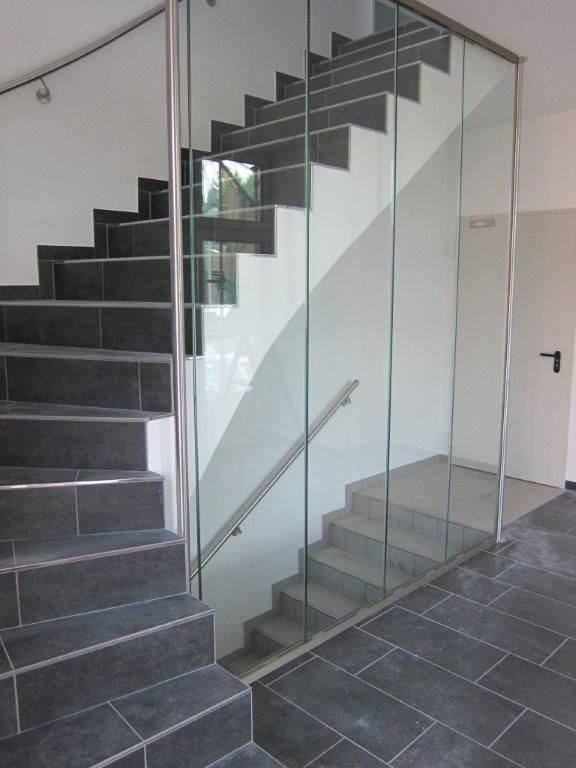 Balkone, Balkonanlagen, Geländer, Metallbau und Treppenbau in Engelskirchen bei Köln in Nordrhein-Westfalen