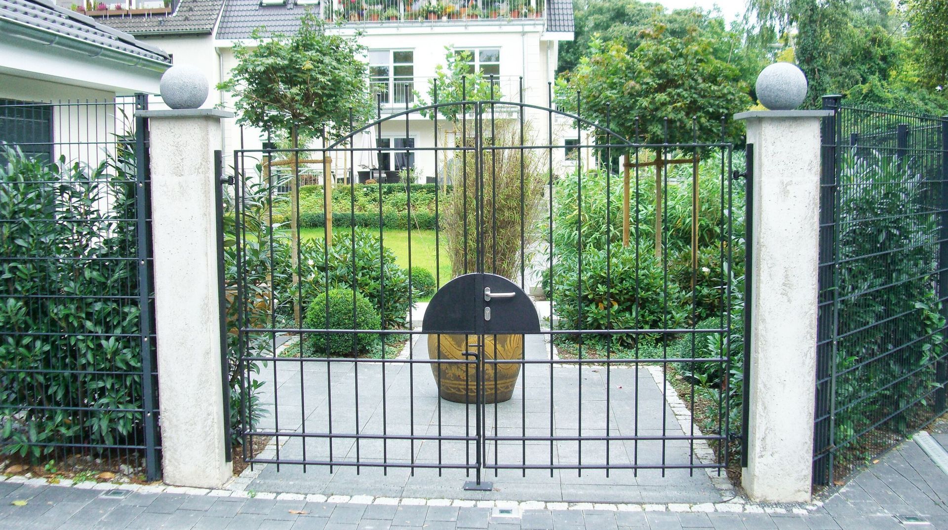 Balkone, Balkonanlagen, Geländer, Metallbau und Treppenbau in Engelskirchen bei Köln in Nordrhein-Westfalen