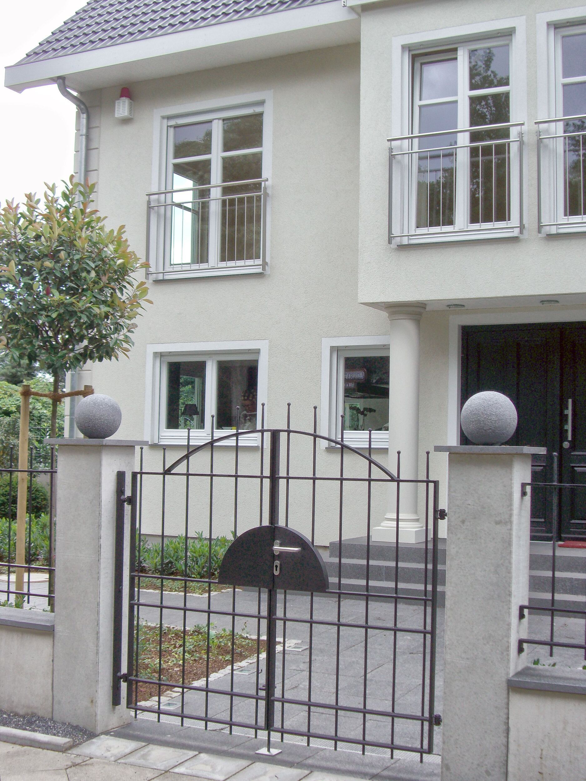 Balkone, Balkonanlagen, Geländer, Metallbau und Treppenbau in Engelskirchen bei Köln in Nordrhein-Westfalen