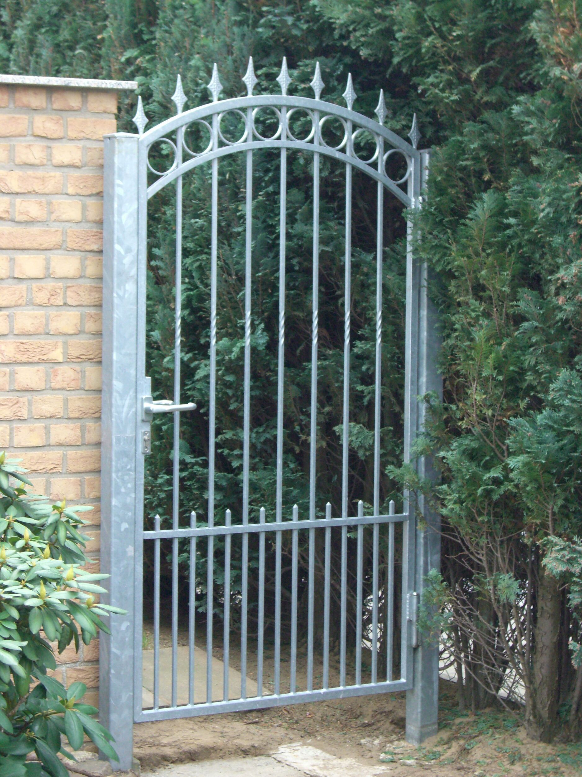 Balkone, Balkonanlagen, Geländer, Metallbau und Treppenbau in Engelskirchen bei Köln in Nordrhein-Westfalen