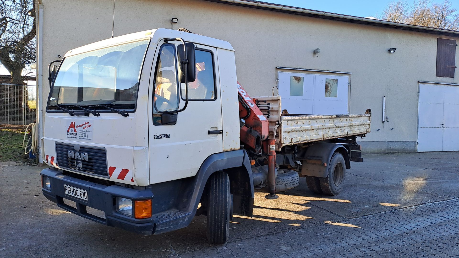 Fertig restaurierter MAN Lkw Baujahr 1995 als Baustellenfahrzeug, nachhaltige Weiterverwendung