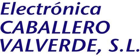 Un logotipo azul y blanco para la electrónica caballero valverde sl