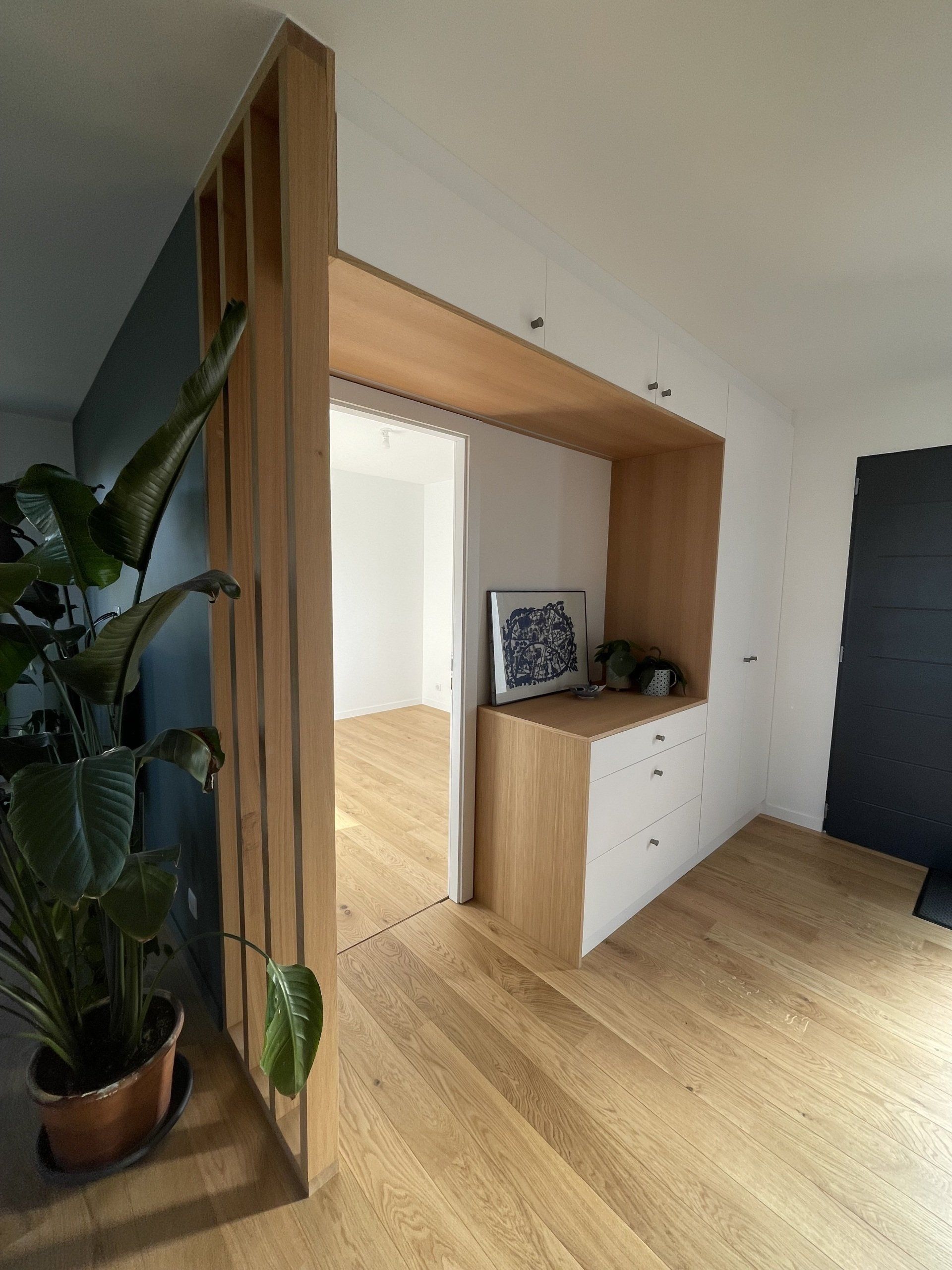 Photo espace rangement en encadrement d'ouverture et séparation