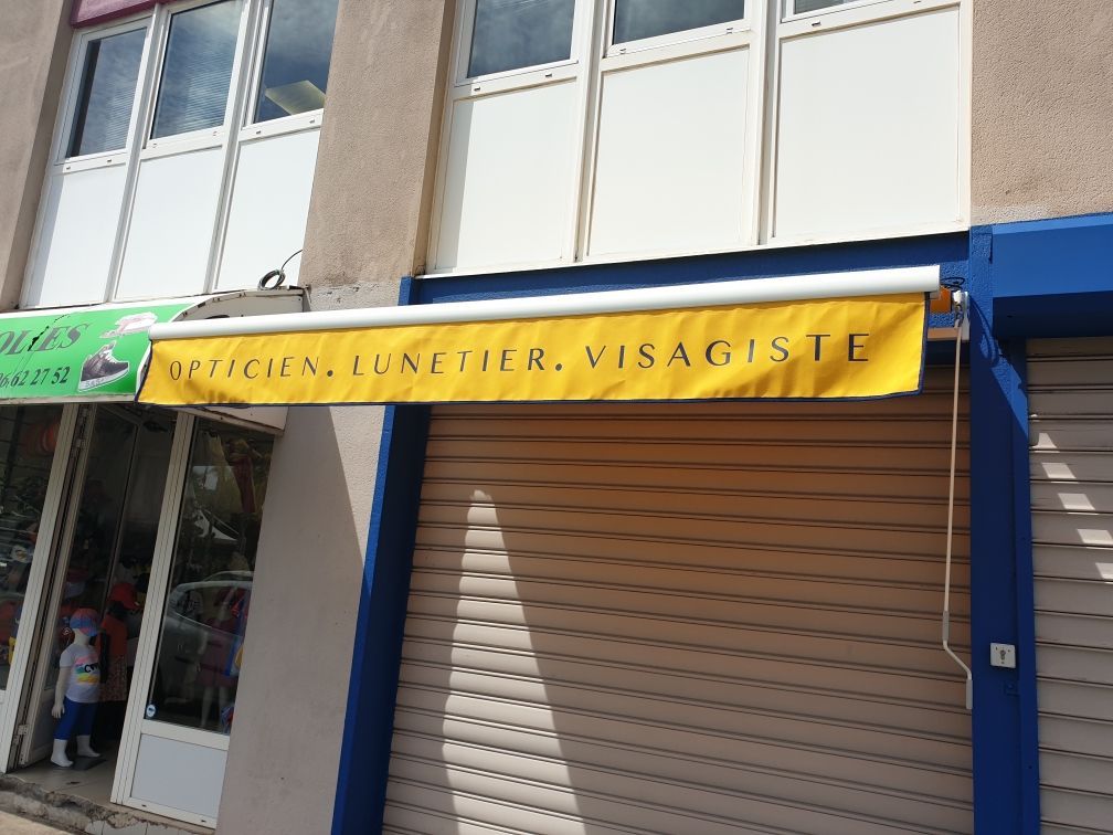 Store banne pour un opticien