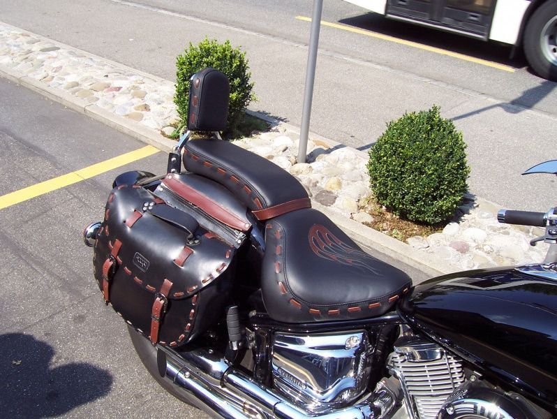 Motorrad Sattel - Hüppi Production Styling AG - Neuenhof