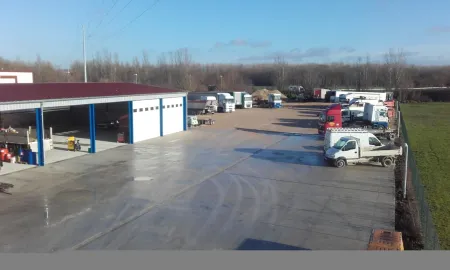 Prise au drone du parking de l'établissement