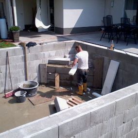Poolbau