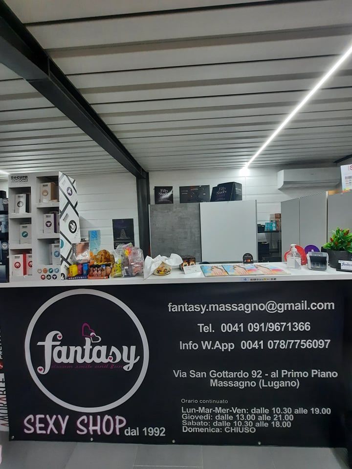 interno del sexy shop - Sex Shop Fantasy